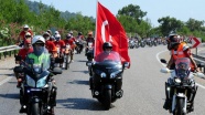 Antalya'da 300 motorcu jandarma için kortej oluşturdu