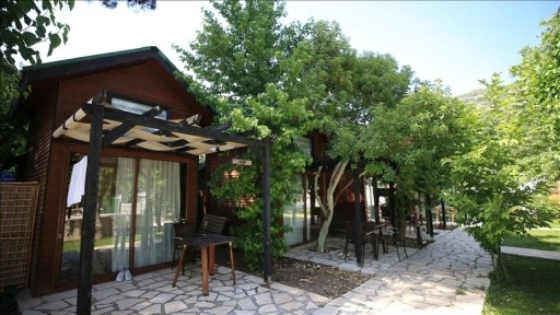 Antalya'da doğayla baş başa tatilin adresi bungalov evler bayramda dolu olacak