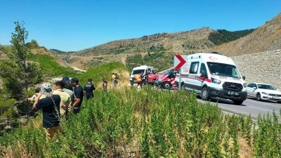 Antalya'da u&ccedil;uruma yuvarlanan minivandaki 5 kişi hayatını kaybetti