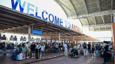 Antalya Havalimanı yılın ilk &ccedil;eyreğinde 3 milyondan fazla yolcuya hizmet verdi