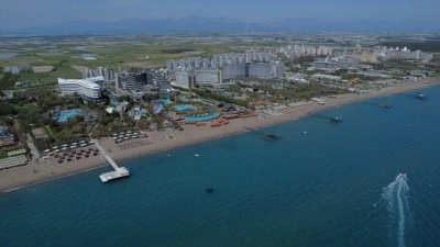 Antalya'ya gelen yabancı turist sayısı 1 milyon 250 bini ge&ccedil;ti