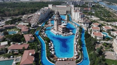 Antalya'ya gelen yabancı turist sayısı 6,5 milyonu aştı
