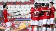 Antalyaspor ilk yarıyı beş maçlık yenilmezlik serisiyle tamamladı