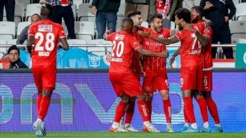 Antalyaspor, ligde 5 haftadır puan kaybetmiyor