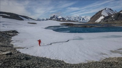 Antarktika&rsquo;da g&ouml;l ve deniz ekosistemleri &uuml;zerine &ccedil;ok disiplinli &ccedil;alışma