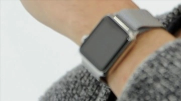 Apple, kandaki oksijen seviyesini ölçme özelliği kaldırılan akıllı saatlerin satışına devam edecek