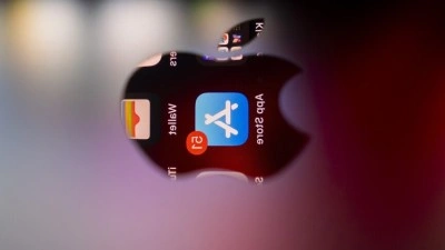 Apple, Rusya&rsquo;nın pop&uuml;ler sosyal medya uygulamalarından bazılarını App Store'dan kaldırdı