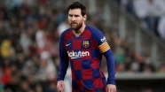 Arjantinli yıldız futbolcu Messi serbest oyuncu statüsünde