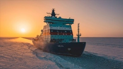 Arktik b&ouml;lgesine ilgi, buzlu sularda yolu a&ccedil;an buzkıran gemilere ihtiyacı artırıyor