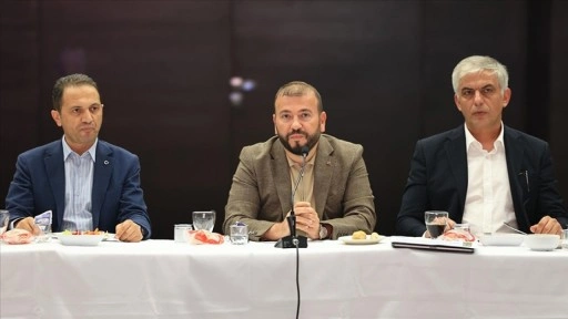 Arnavutköy Belediye Başkanı Candaroğlu'ndan İBB'ye sosyal konutlarda altyapı tepkisi
