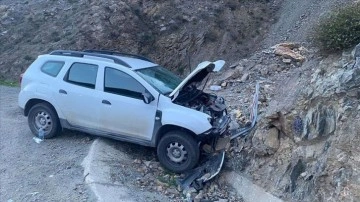 Artvin'de trafik kazasında bir gazeteci öldü, bir gazeteci yaralandı