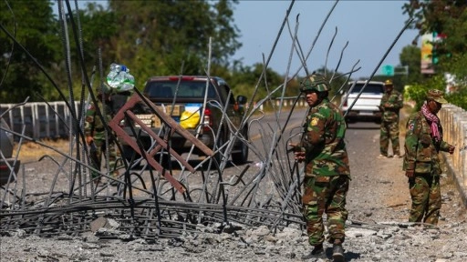 ASEAN'da ateşkese varamayan Tayland ile Kambo&ccedil;ya arasındaki sınır gerilimi s&uuml;r&uuml;yor