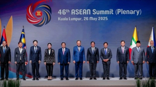 ASEAN liderleri, ABD tarifeleri ile Myanmar ve Güney Çin Denizi'ndeki gerilim gündemiyle toplandı