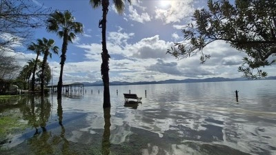 Aşırı yağışlar K&ouml;yceğiz G&ouml;l&uuml;'n&uuml; taşırdı