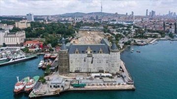 Asırlık Haydarpaşa Garı'nda &quot;yılların yanlışları&quot; düzeltiliyor