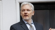 Assange ABD'ye iade davasında hakim karşısına çıktı