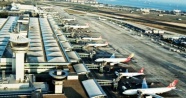 Atatürk Havalimanı’na köpek girdi: 11 uçak pisti pas geçti