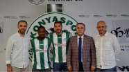 Atiker Konyaspor Bourabia ve Traore ile sözleşme imzaladı