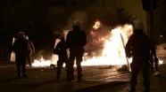Atina'da anarşistler polisle çatıştı