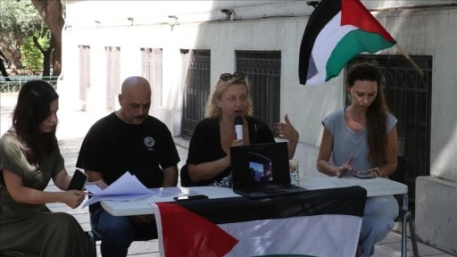 Atina'da Küresel Sumud Filosu'na yapılan saldırıya ilişkin basın toplantısı düzenlendi