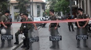 Atina'da 'siyasi maskeli' banka soygunu