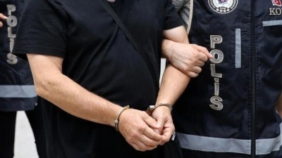 Avcılar Belediyesine y&ouml;nelik "ihaleye fesat karıştırma" soruşturmasında 12 ş&uuml;pheli tutuklandı