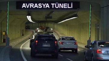 Avrasya Tüneli'nin günlük geçiş rakamları garantiyi aştı