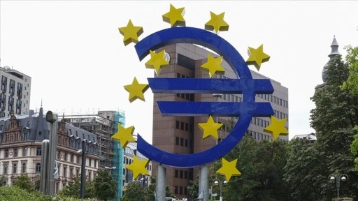 Avrupa Merkez Bankası risklerin düştüğü görüşünde