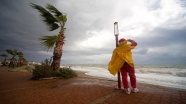 Avustralya'da fırtına 2 kişinin ölümüne neden oldu