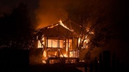 Avustralya'daki yangınlarda binlerce kişi evlerini terk etti