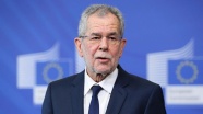 Avusturya Cumhurbaşkanı burka yasağını gönülsüz imzalamış