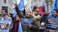 Avusturya&#039;da Çin&#039;in Uygur Türklerine yönelik hak ihlalleri protesto edildi
