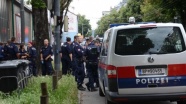 Avusturya polisi cuma vaktinde 11 camiyi kontrol etti