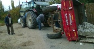 Aydın'da tarım işçilerini taşıyan traktör devrildi: 14 yaralı