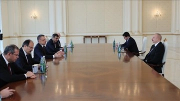 Azerbaycan Cumhurbaşkanı Aliyev, Cumhurbaşkanı Yardımcısı Oktay'ı kabul etti