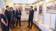 Azerbaycan'ın kuruluşunu konu alan fotoğraf sergisi açıldı
