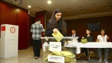 Azerbaycan, Kırgızistan, Ürdün ve Özbekistan'daki Türk seçmenler sandık başında