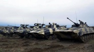 Azerbaycan ordusu geniş kapsamlı tatbikata başladı