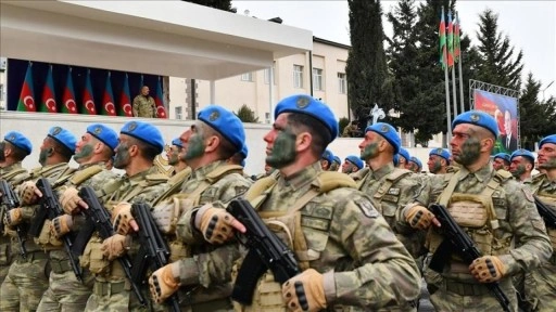 Azerbaycan ordusunun 107. kuruluş yıl dönümü kutlanıyor