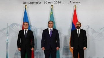 Azerbaycan ve Ermenistan dışişleri bakanları "barış anlaşması" için Kazakistan’da görüştü