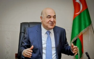 Azerbaycanlı ünlü yazar Abdullayev: Ermenistan, Cumhurbaşkanı Erdoğan’ın önerisinden endişe ediyor!