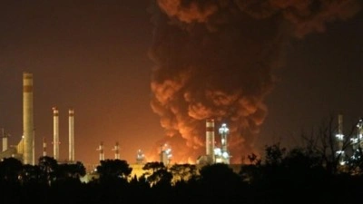 BAE'de Barakah N&uuml;kleer Enerji Santrali yakınında İHA saldırısı sonucu yangın &ccedil;ıktı