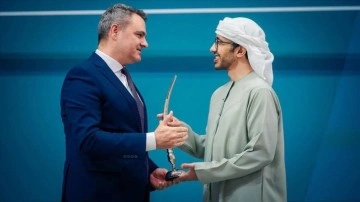BAE'den, Abu Dabi Büyükelçisi Tunçer'e "Mükemmeliyet Ödülü" verildi