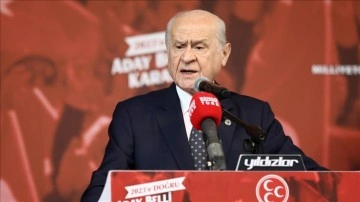 Bahçeli: Kesin olmayan hapis kararından sonra Saraçhane tiyatrosu fırsatçılıktır