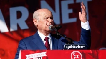 Bahçeli'den, Cumhurbaşkanı Erdoğan'ın Yunanistan'a yönelik açıklamalarına destek