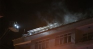 Bahçelievler’deki yangında apartman sakinleri sokağa döküldü