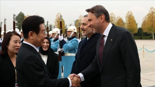 Bakan Bayraktar: Güney Kore ile nükleer enerji alanında ortak çalışmalar yürütmeyi hedefliyoruz