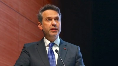 Bakan Bayraktar: T&uuml;rkiye artık kendi sahalarının dışında da petrol, doğal gaz arayan bir &uuml;lke haline