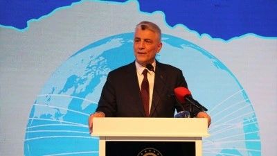 Bakan Bolat: K&ouml;rfez'deki savaş son bulduğunda b&ouml;lgedeki ticaret artacak, g&uuml;mr&uuml;klerimizin hazır