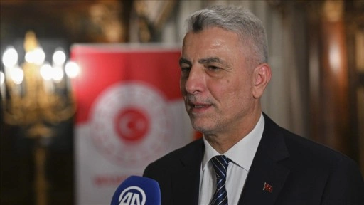 Bakan Bolat: &Ouml;nc&uuml; g&ouml;stergelerimiz, aralık ayında &ccedil;ok daha g&uuml;&ccedil;l&uuml; ihracata işaret etmektedir
